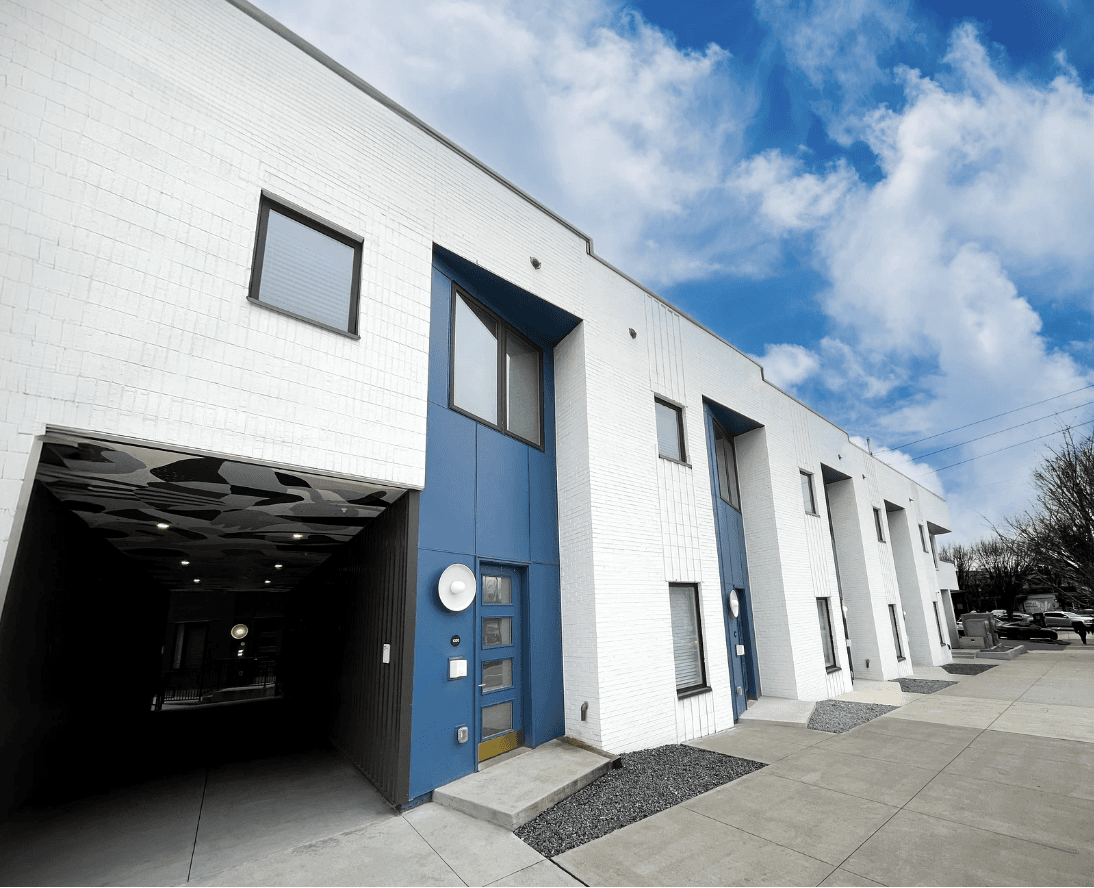 Green Meadow Residence - Image 3