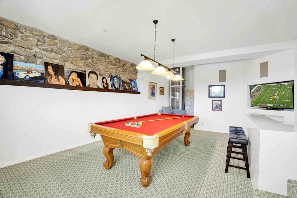 Pacific View Artist's Home - Image 38