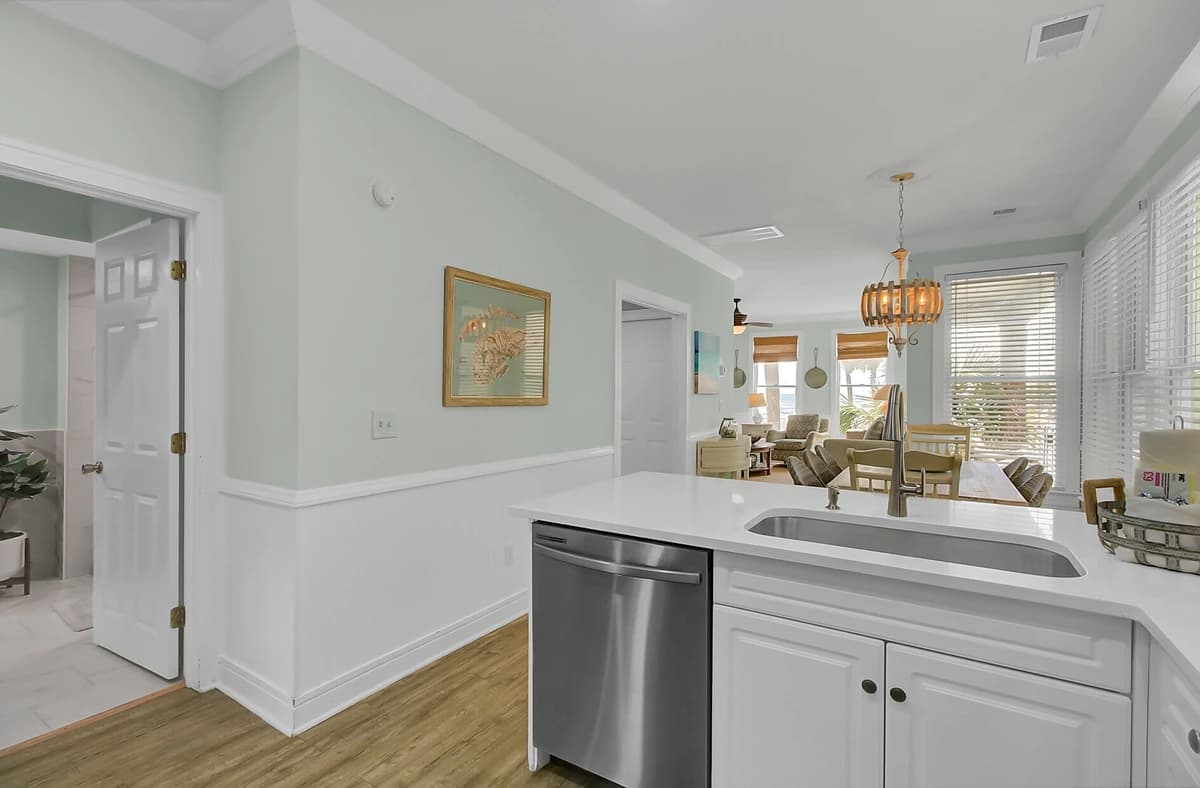 Grand Pavilion #109 - Image 6