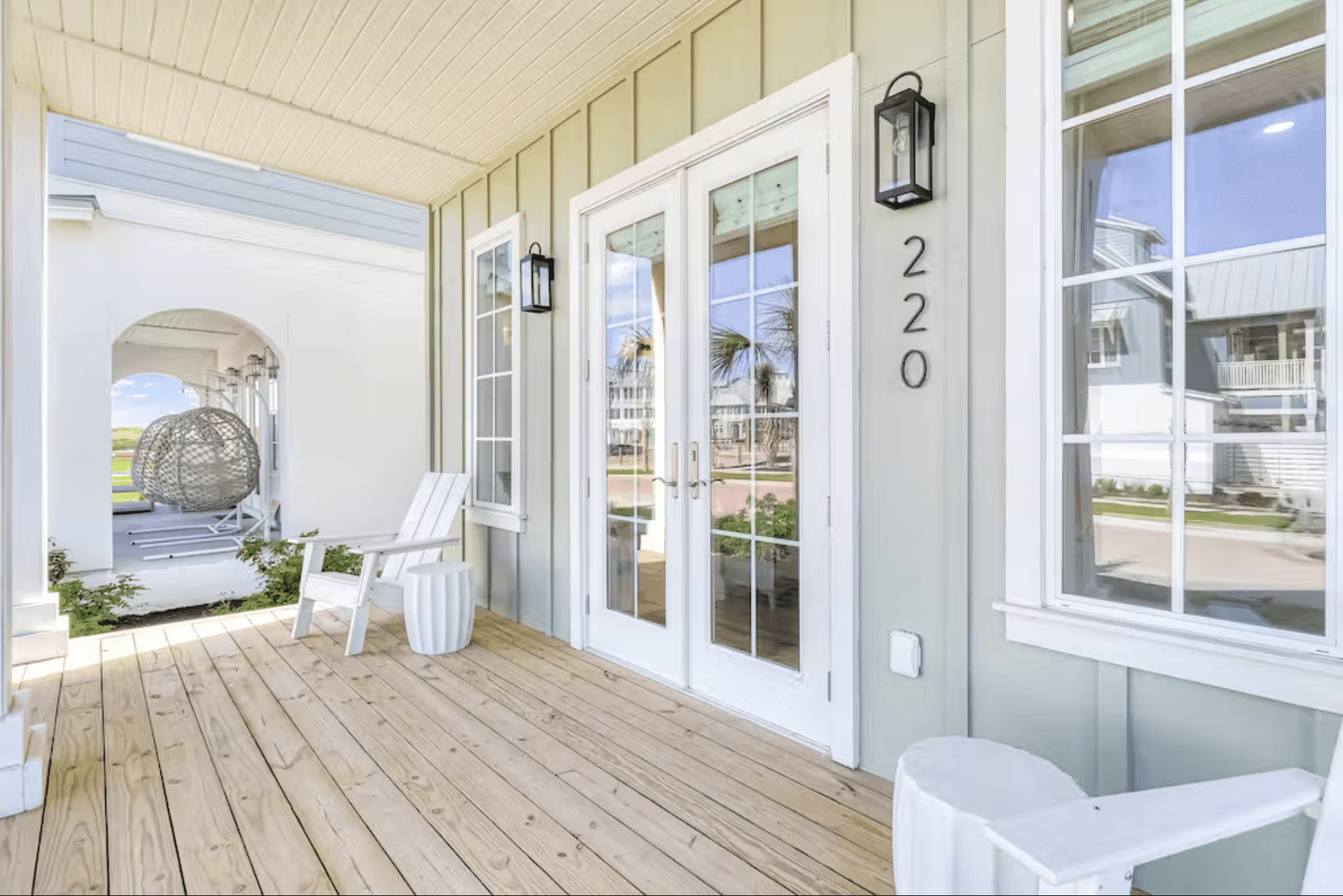 Sunsets and Smiles House - Image 29