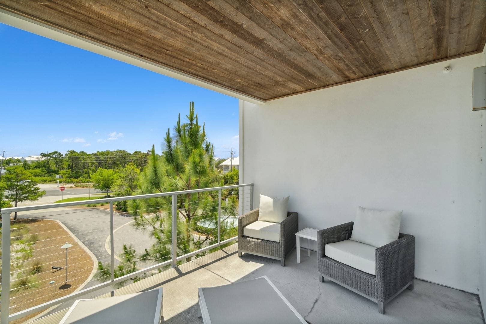 Pointe Residence - Image 26