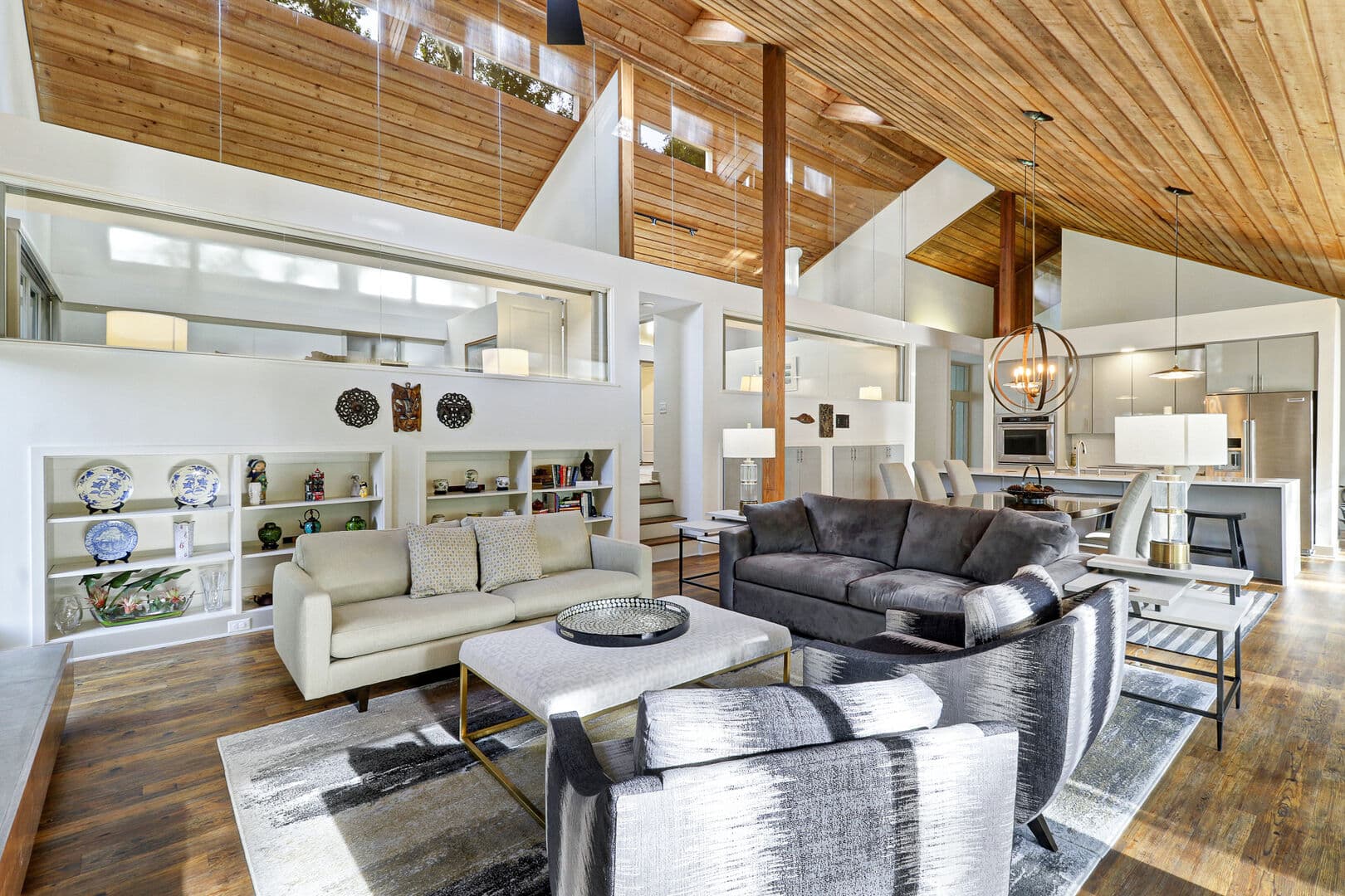 Sunny Shores - Image 2