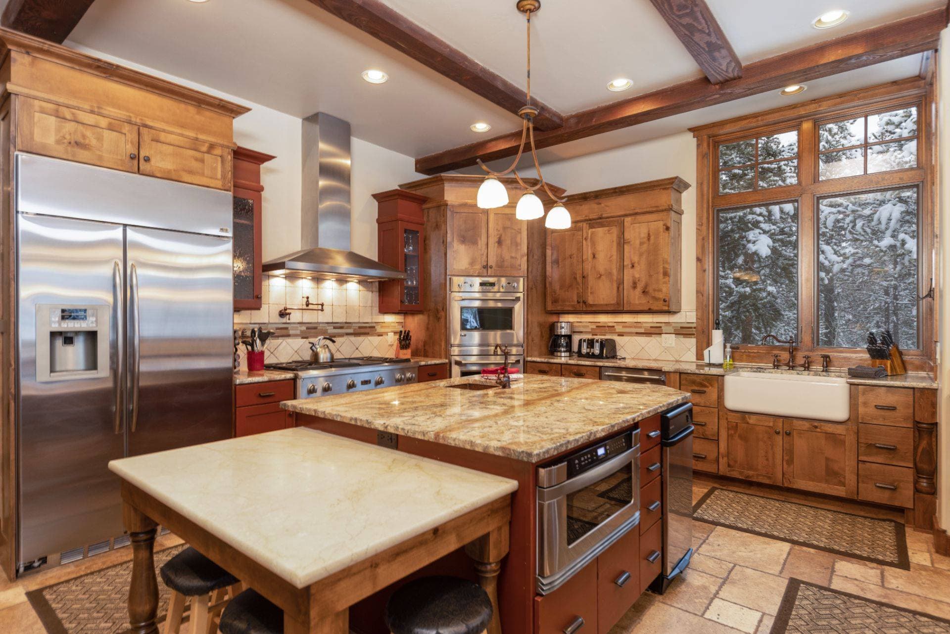 Last Nickel Lodge - Image 8