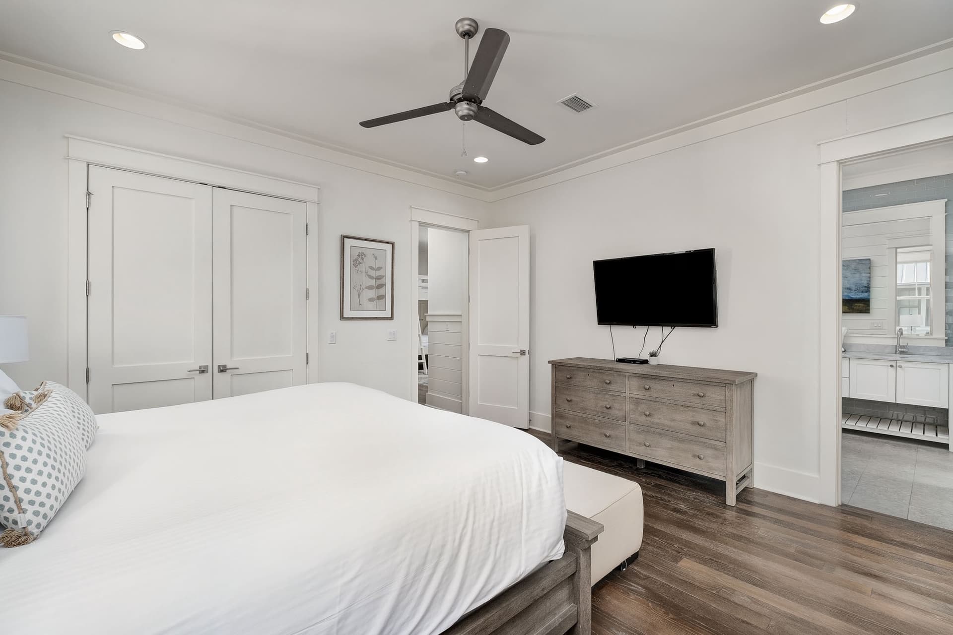 Magnolia Way - Image 22