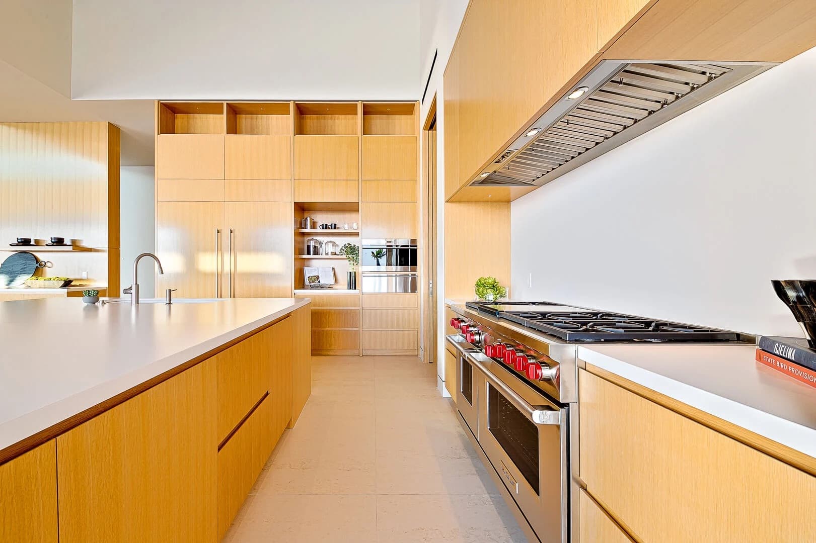 Malibu Beach Oasis - Image 9