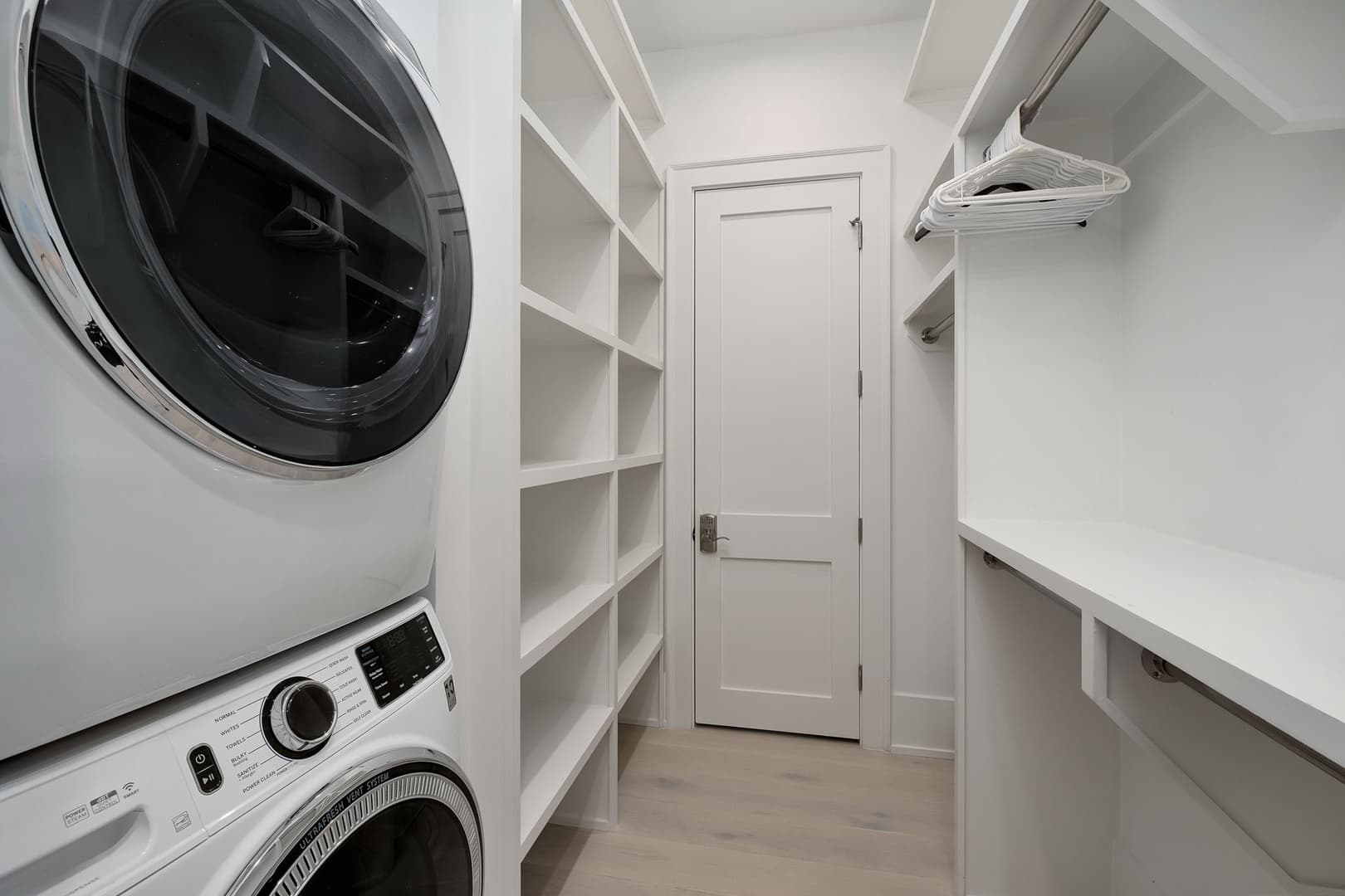 Bearfoot By The Sea - Image 38