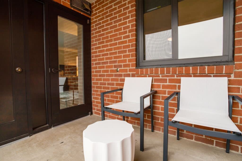 Courtland Towers - Image 4