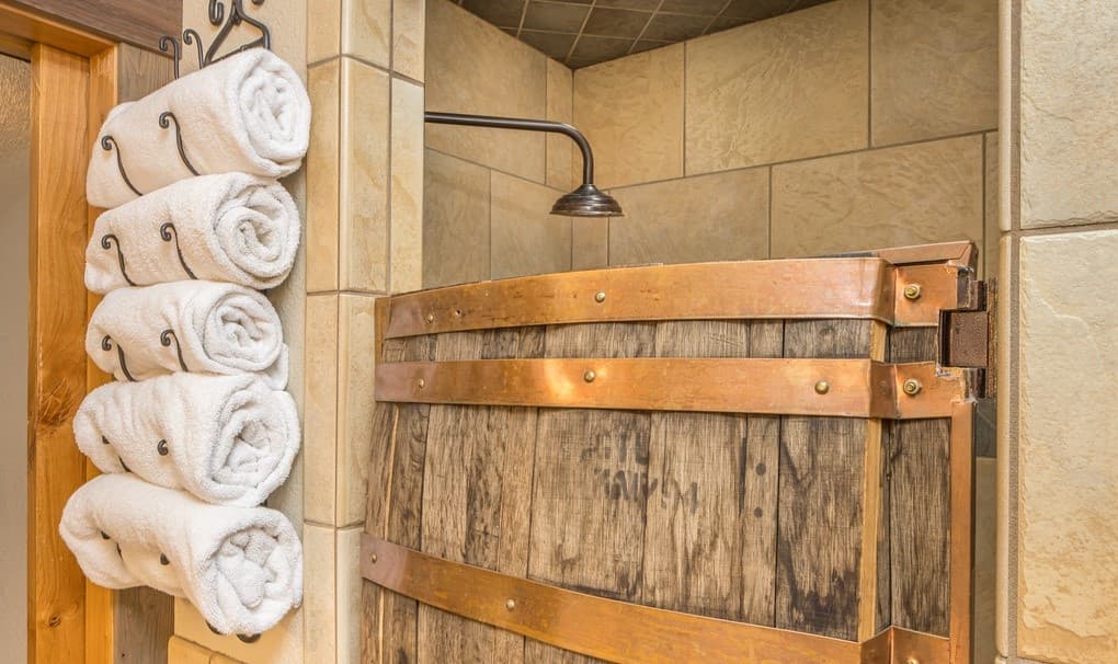 Upper Beehive Basin - Image 45