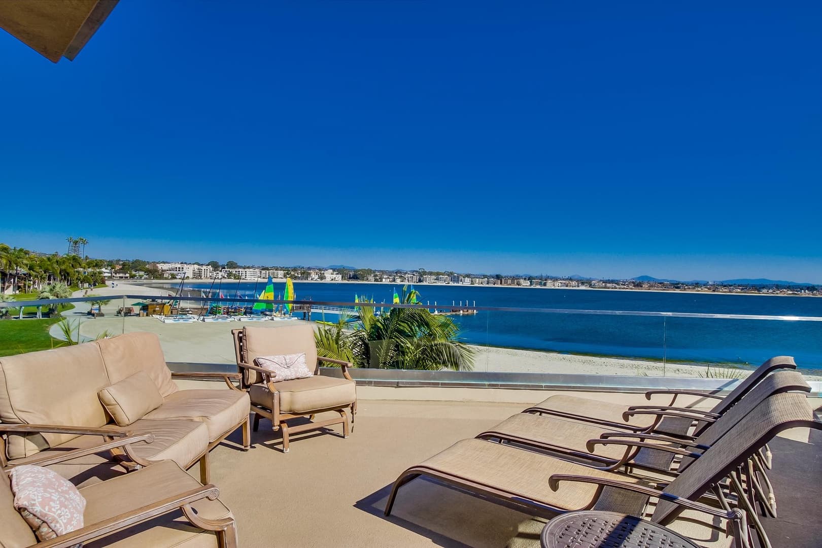 Villa on the Bay 6 - Image 4