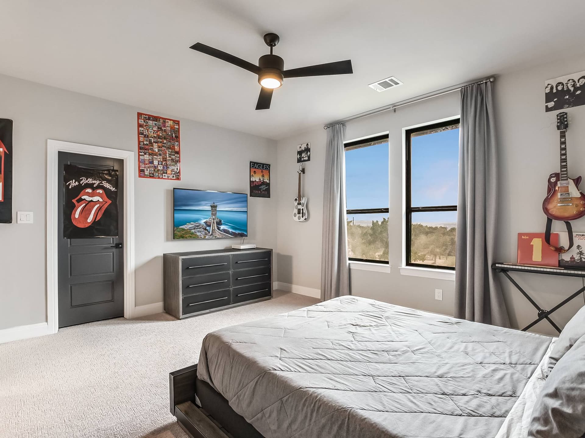 Collectic - Image 34