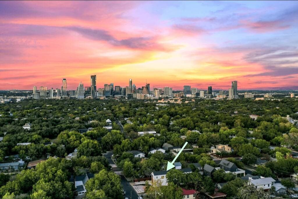 Fun at South 1st Street - Image 37