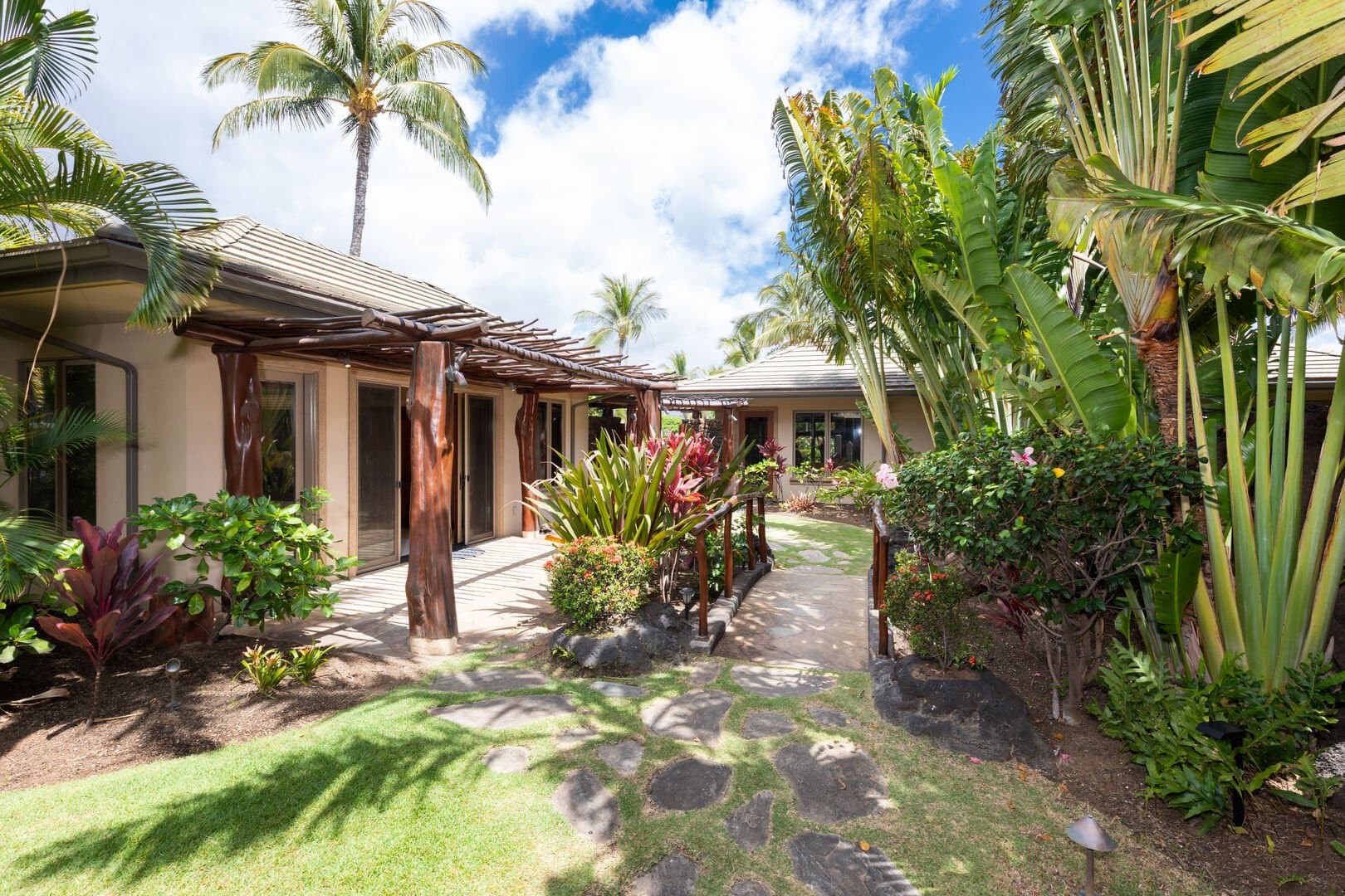 One Ocean Ohana - Image 60