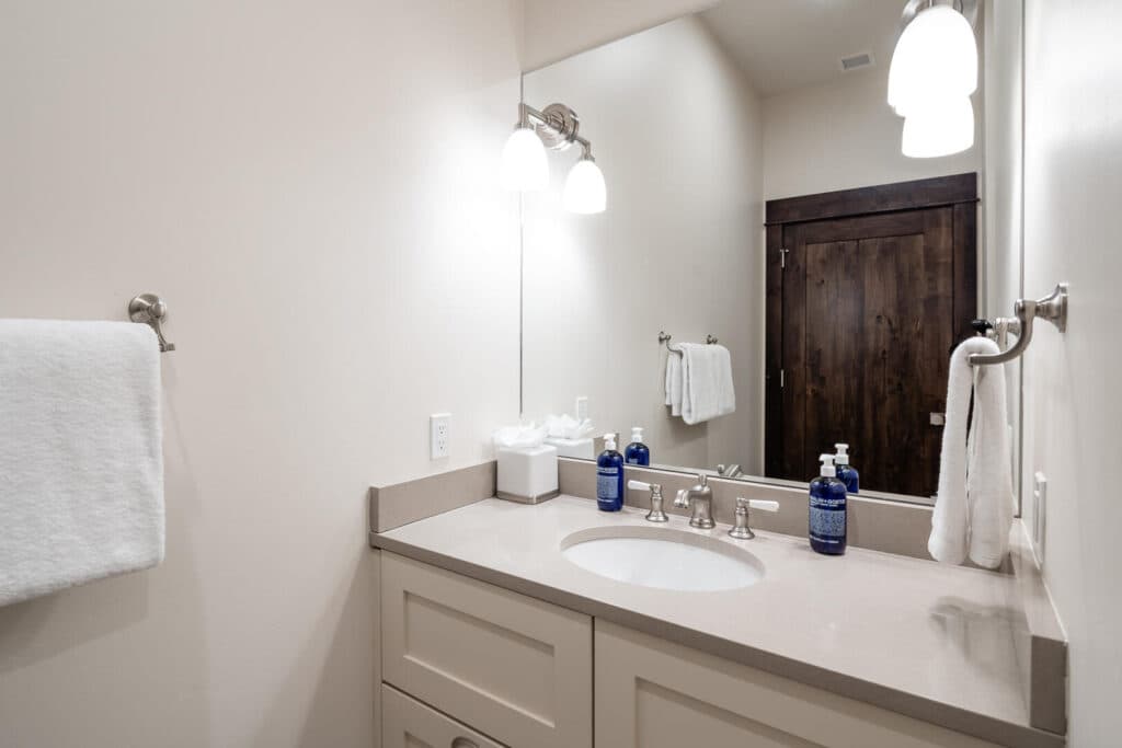 Lodgeside Home - Image 13