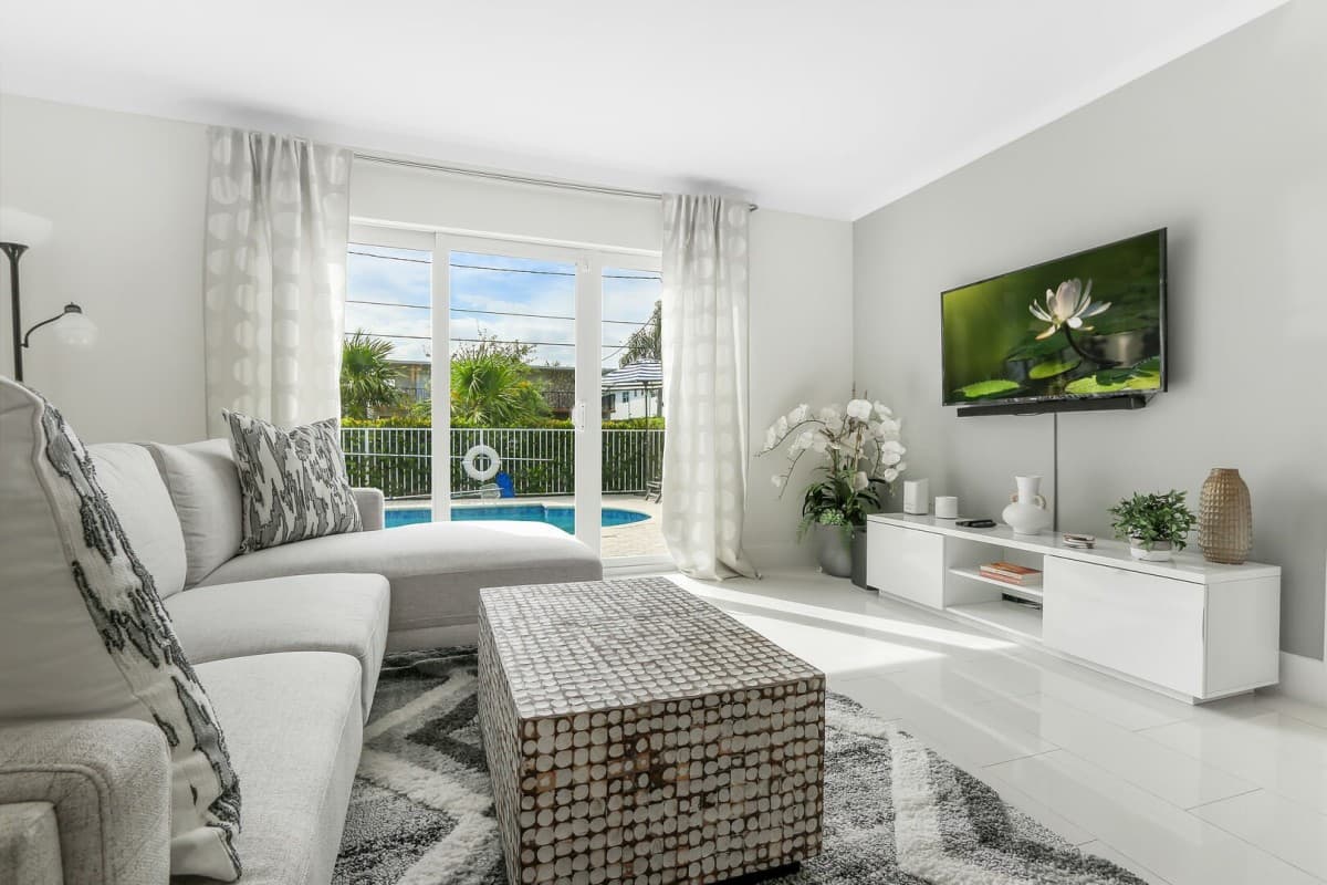Pompano Home - Image 2