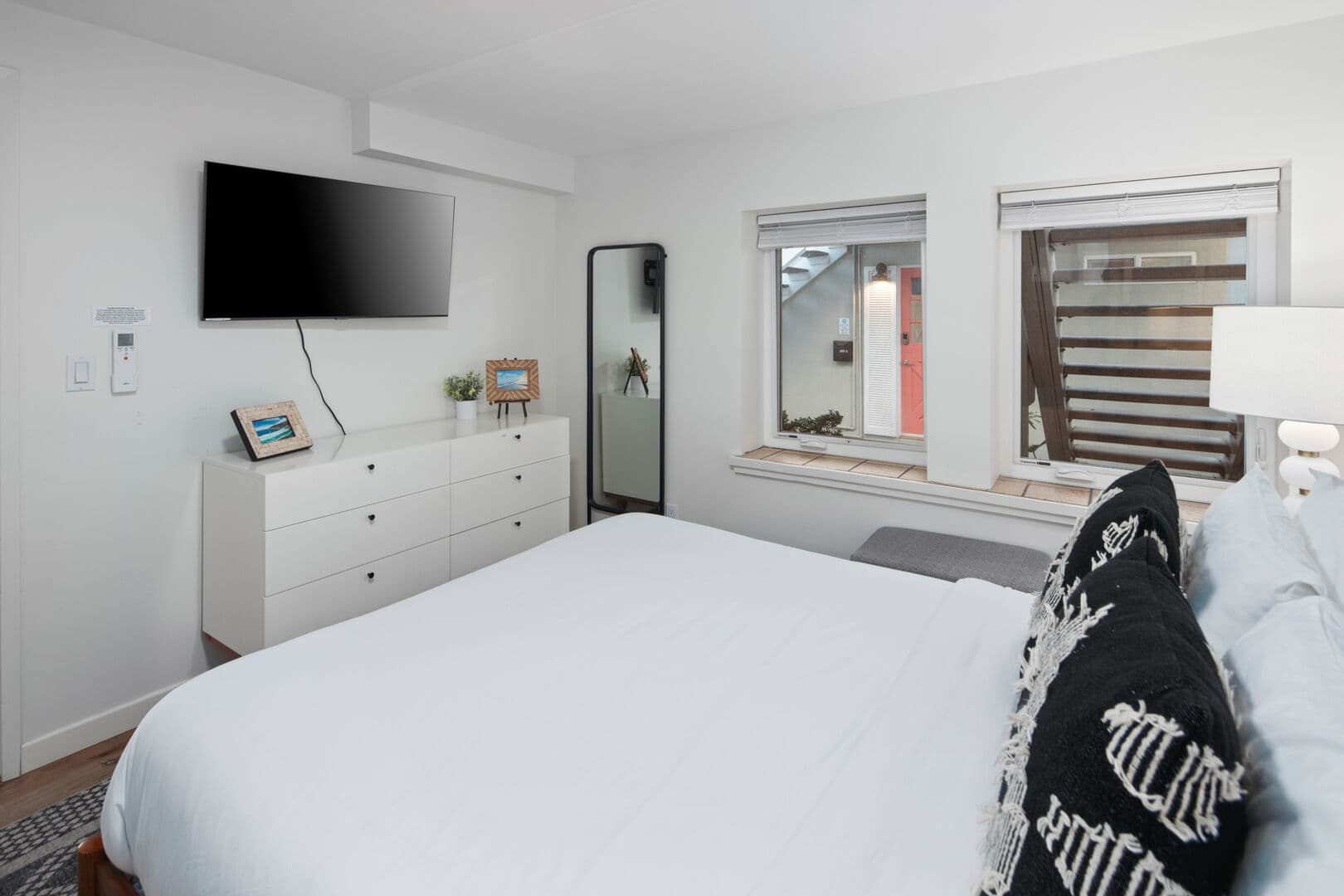 Surf and Bay A Home - Image 8