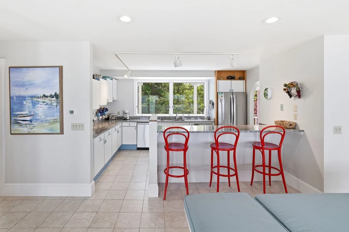 Brewster Beach House - Image 5