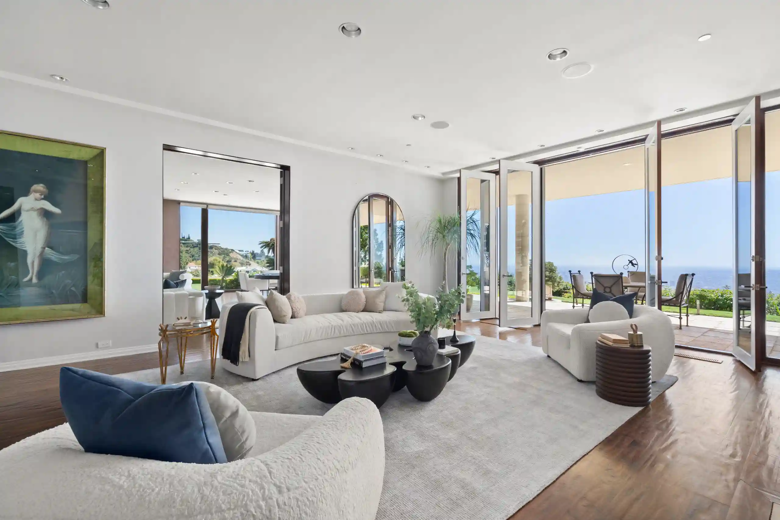 Trousdale Grand - Image 33