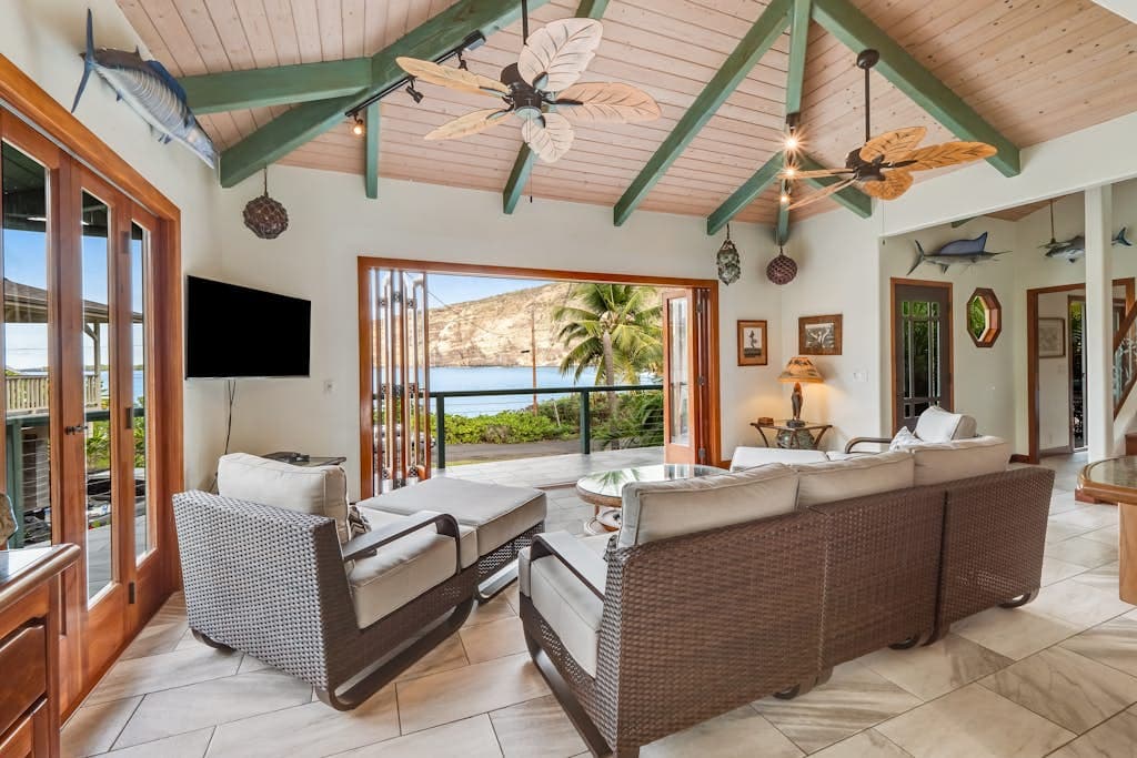 Manini Beachfront Getaway - Image 4