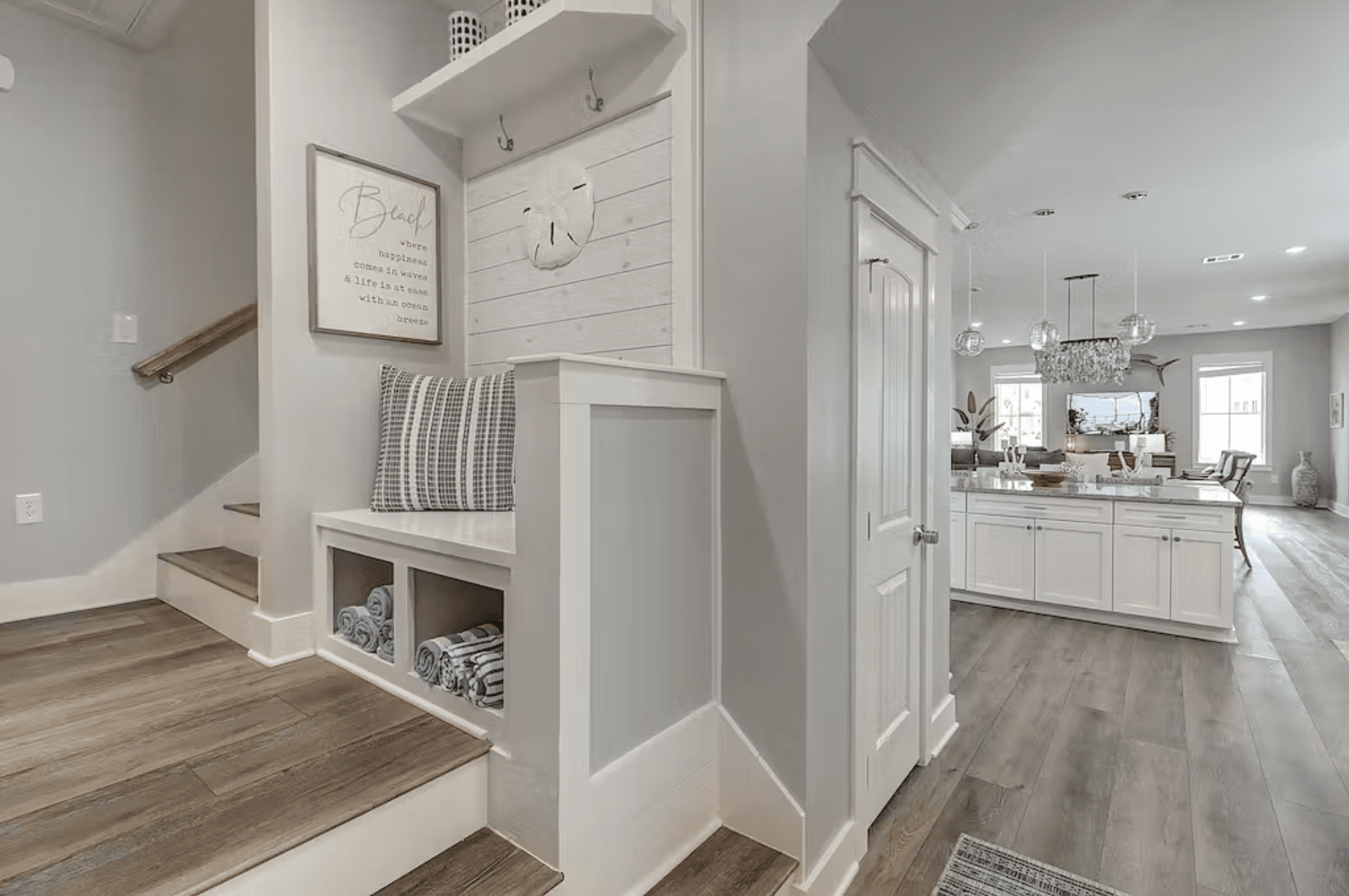 Coastal Happy Ours - Image 10