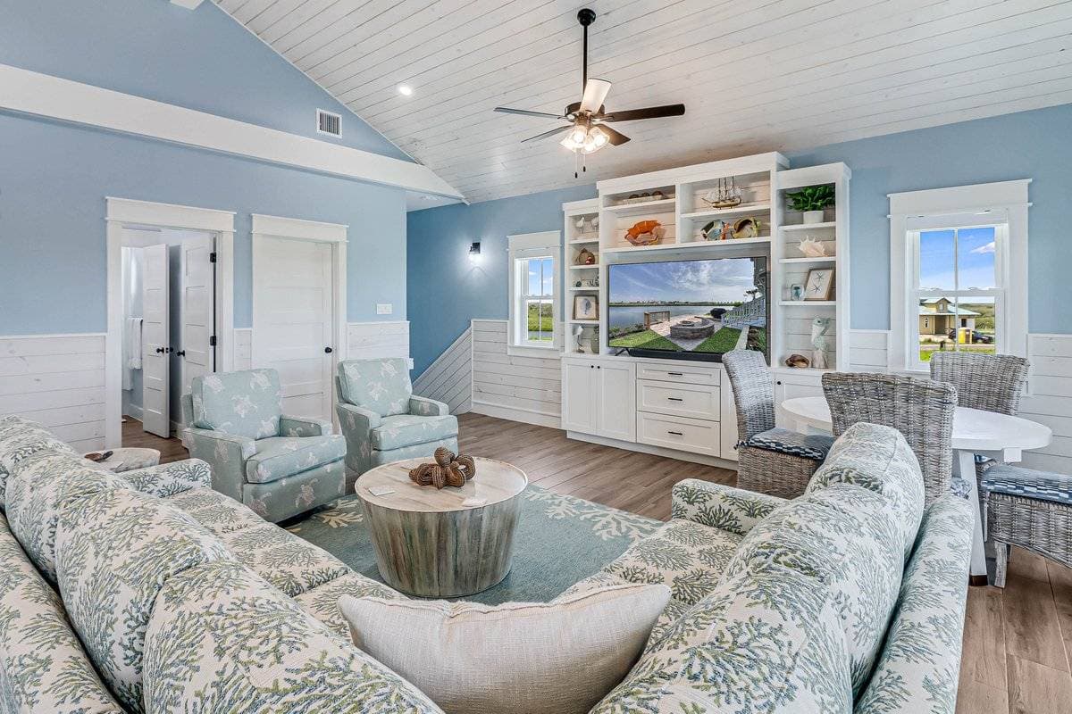 Nauti Captain - Image 25