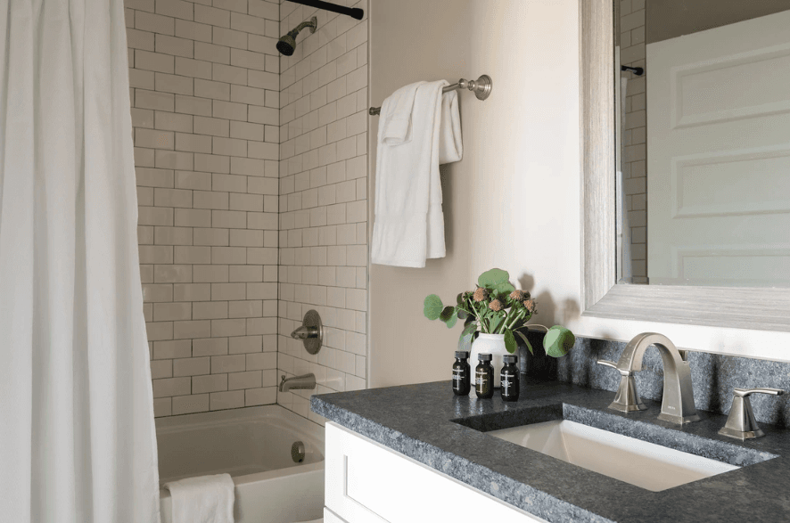 McGraw Residence - Image 21