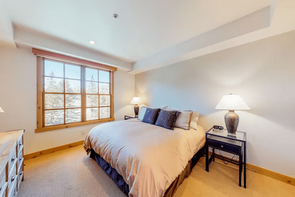 Elkhorn Springs Getaway - Image 16