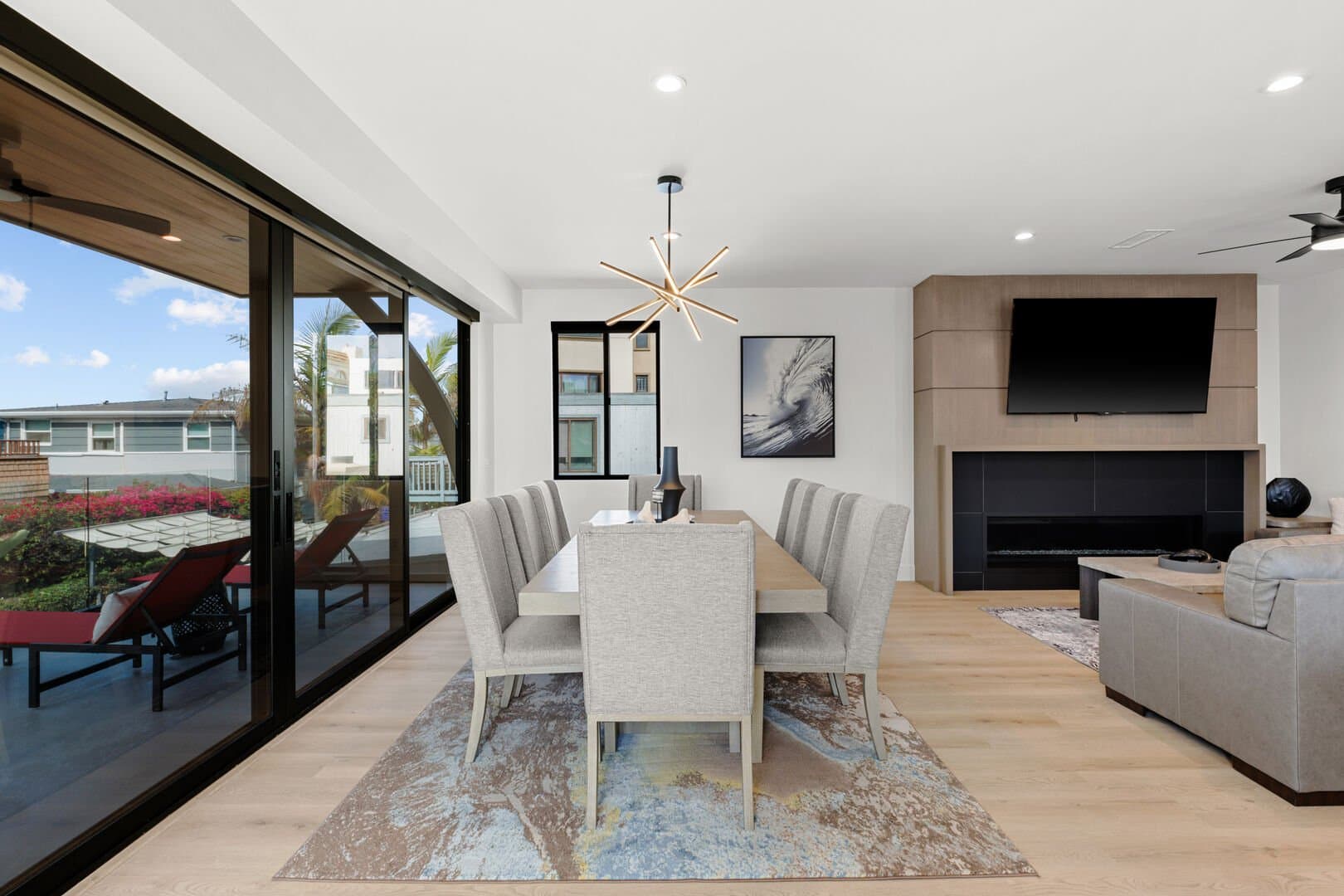 Modern Beach Vibes (Upper) - Image 4