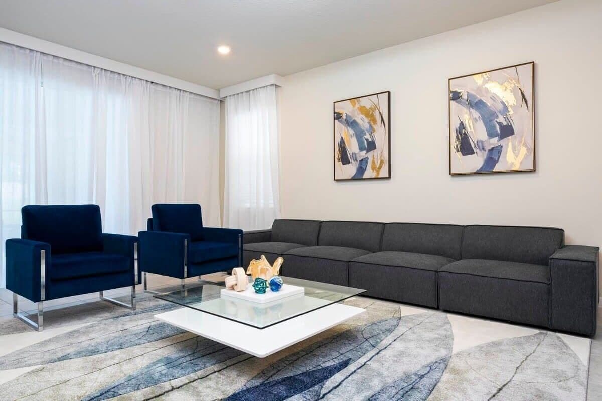 Windsor Island #4466 - Image 4