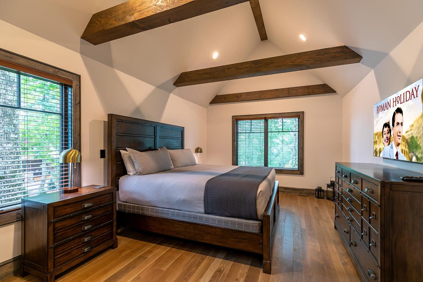 Teddy Bear's Retreat - Image 14