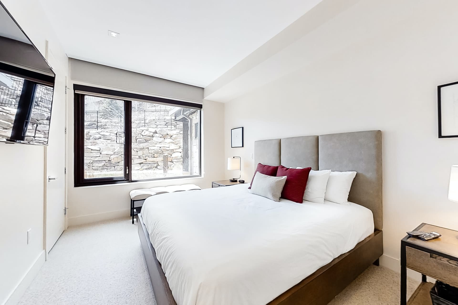 Lift 309 Home - Image 11