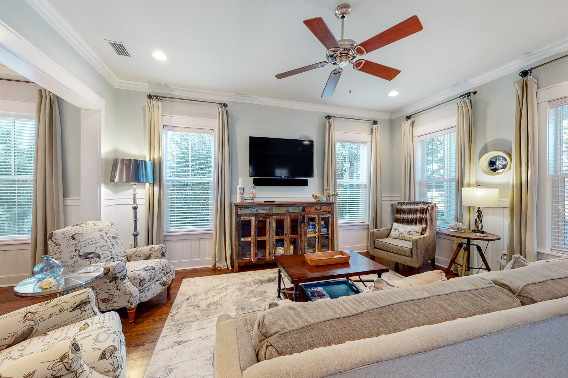 Coastal Retreat House - Image 2