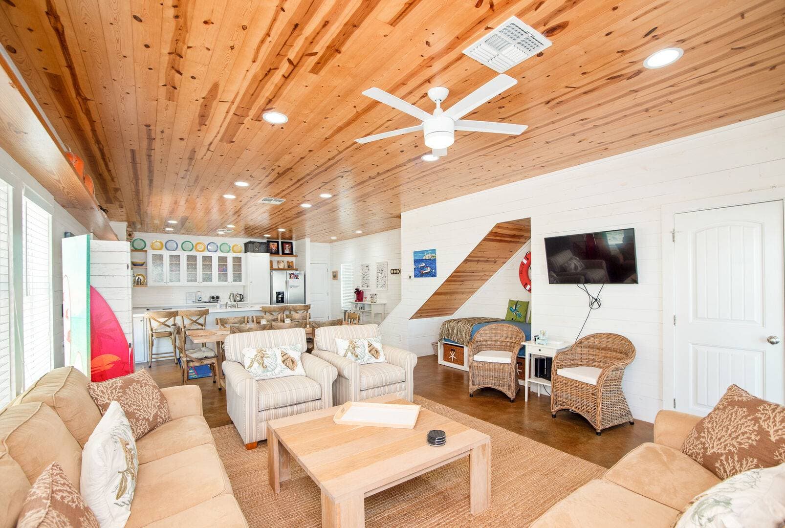 Bach Porch - Image 2