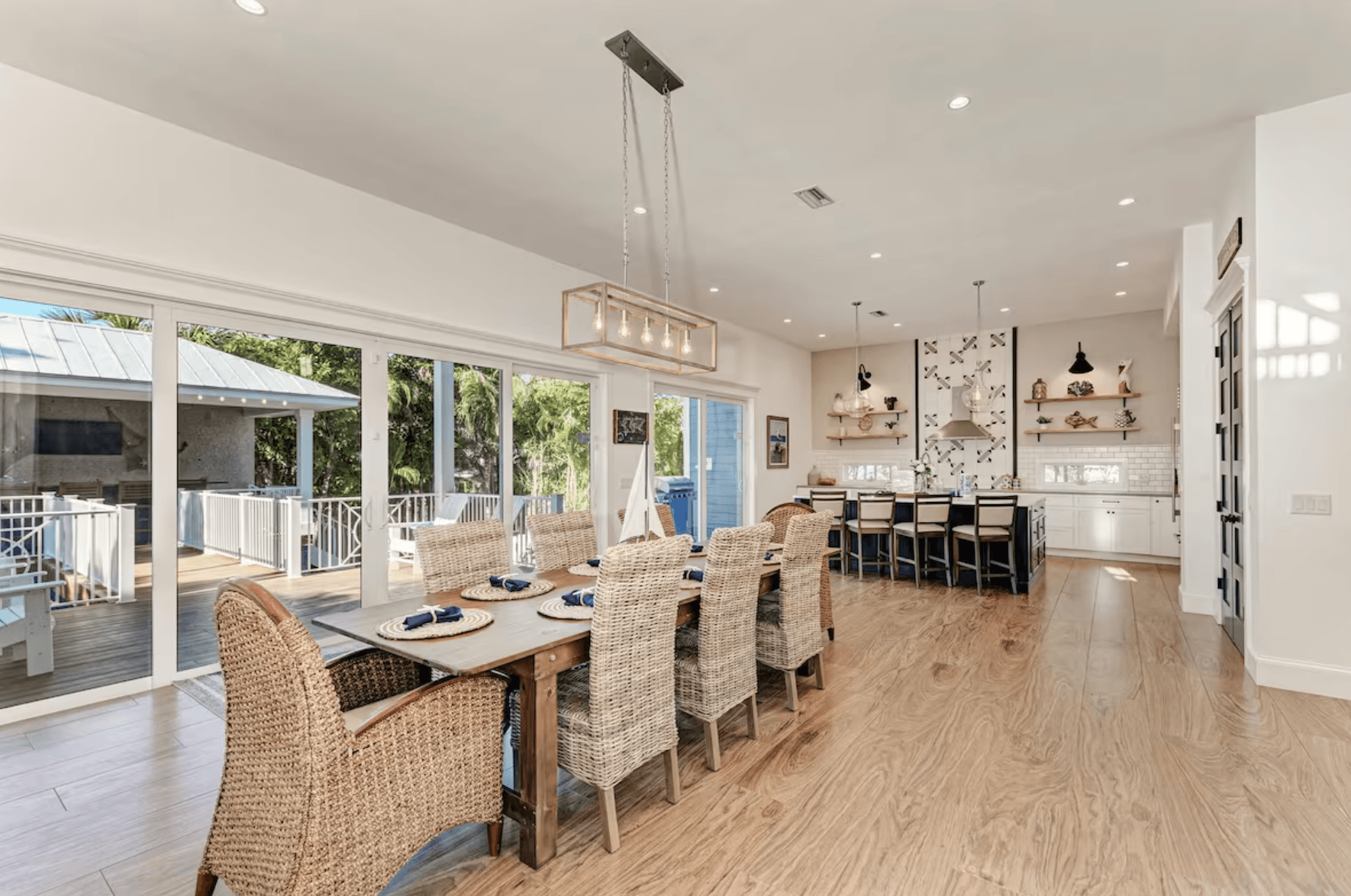 Slice Of Paradise - Image 14