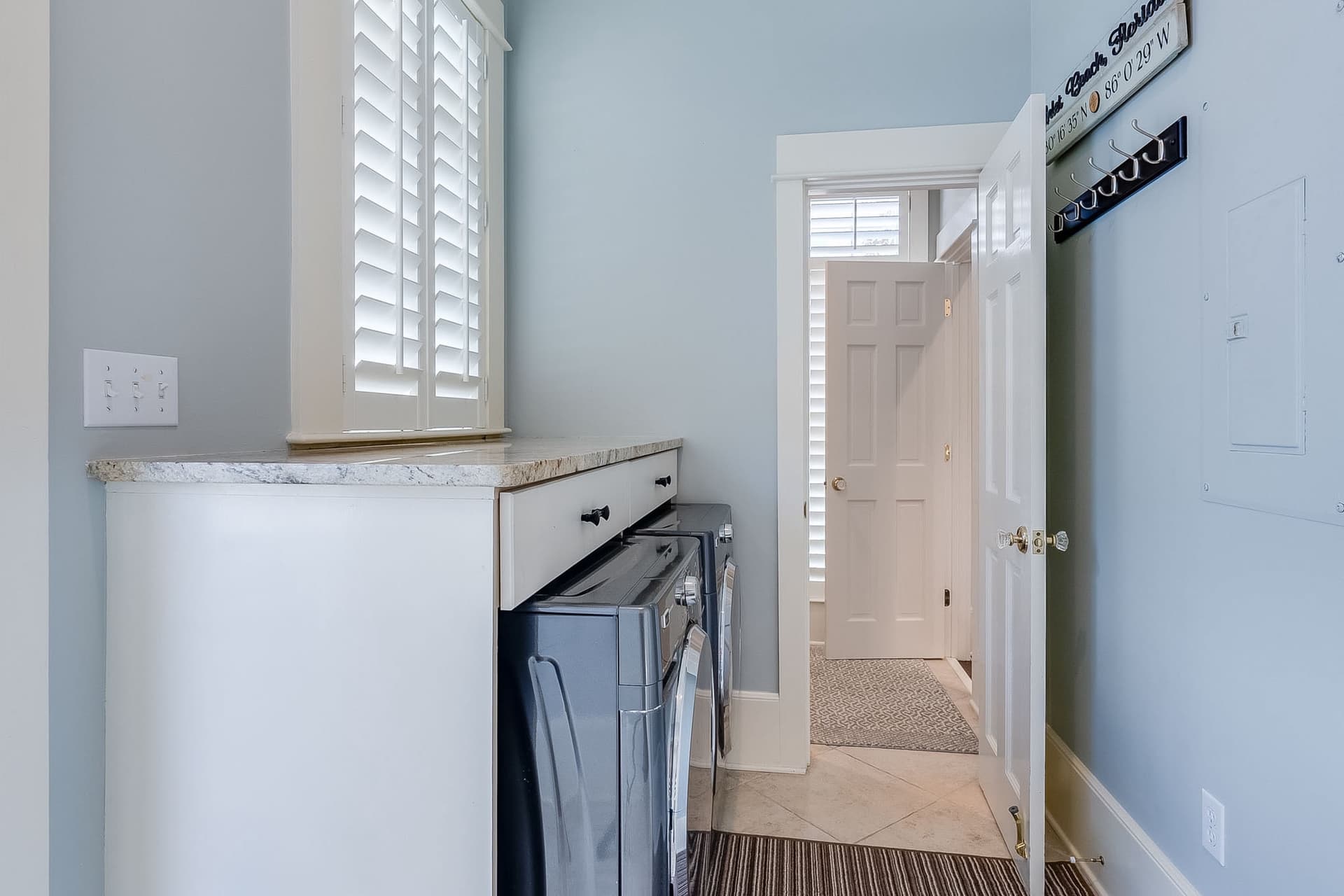 Southern Breeze - Image 38