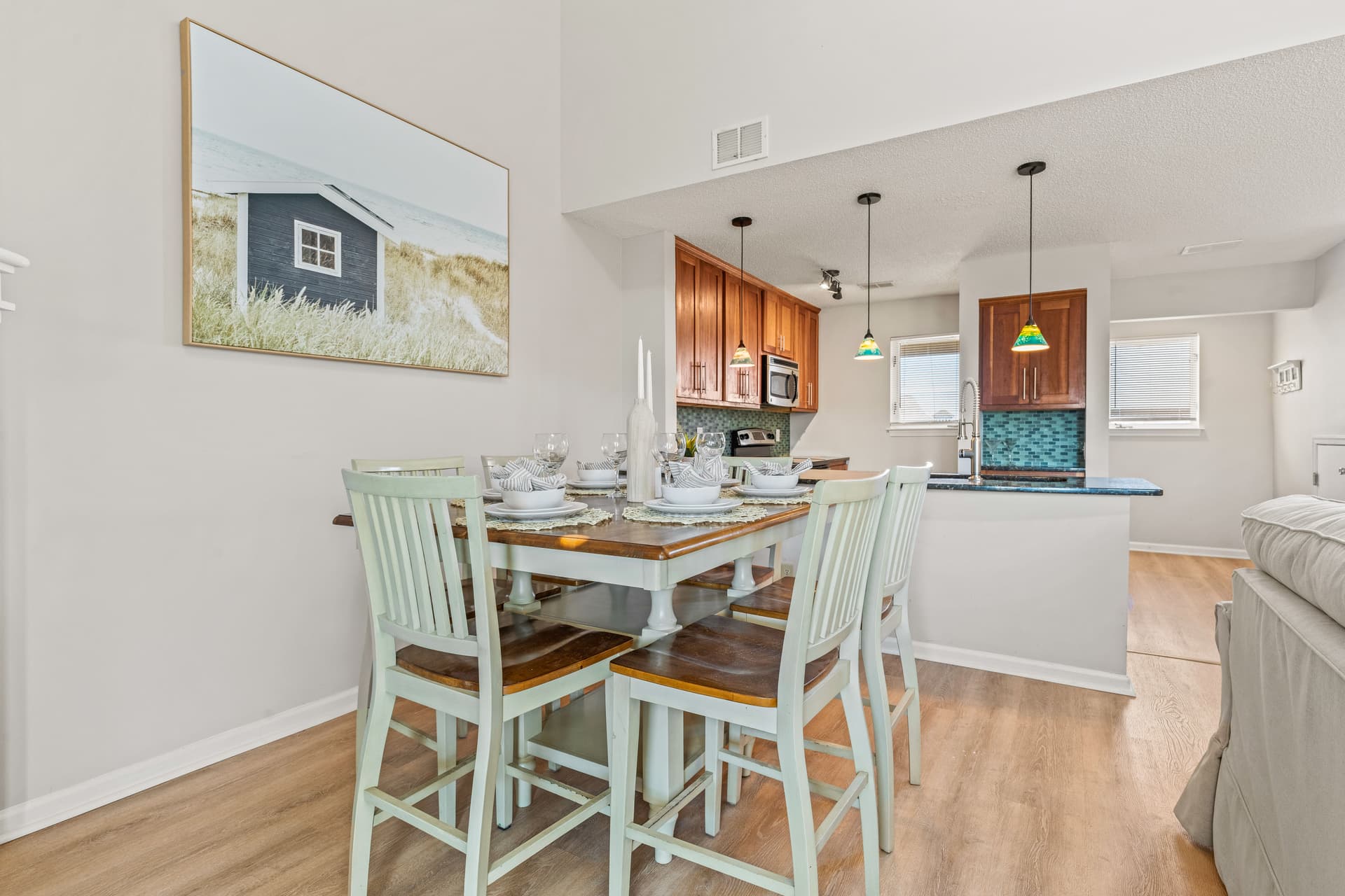 Sun of a Beach Home - Image 2