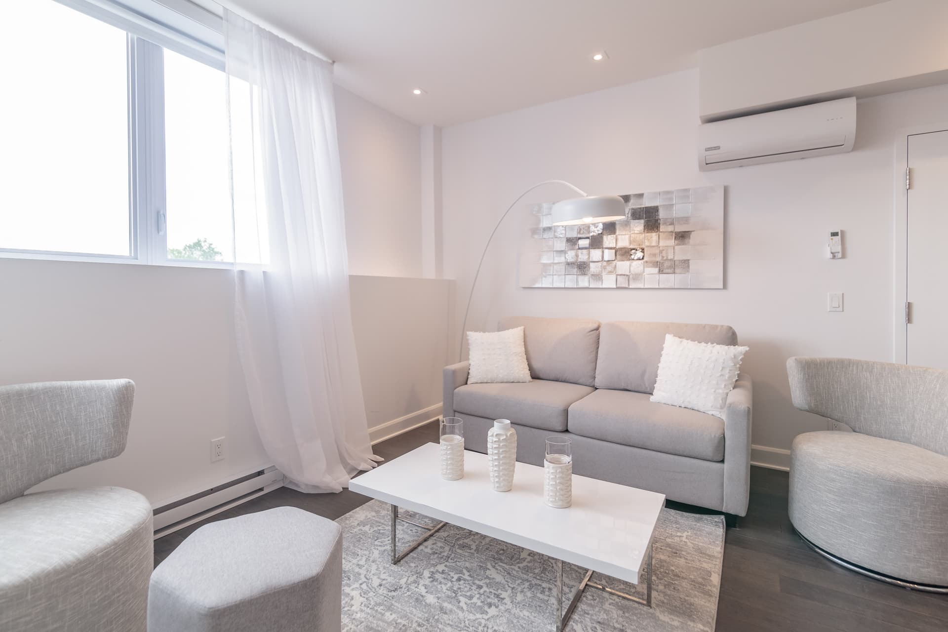 Lincoln Home - Image 7