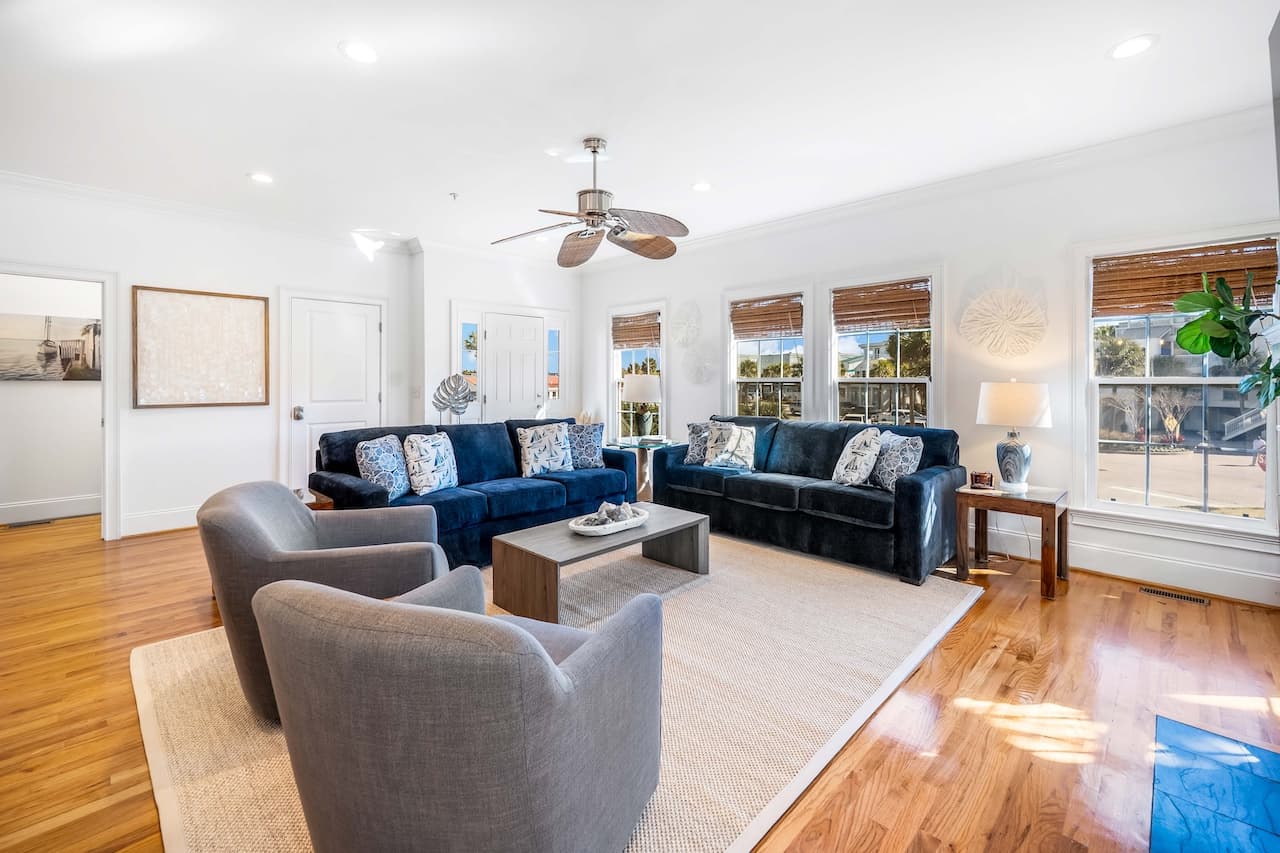 Front Beach Fun - Image 4