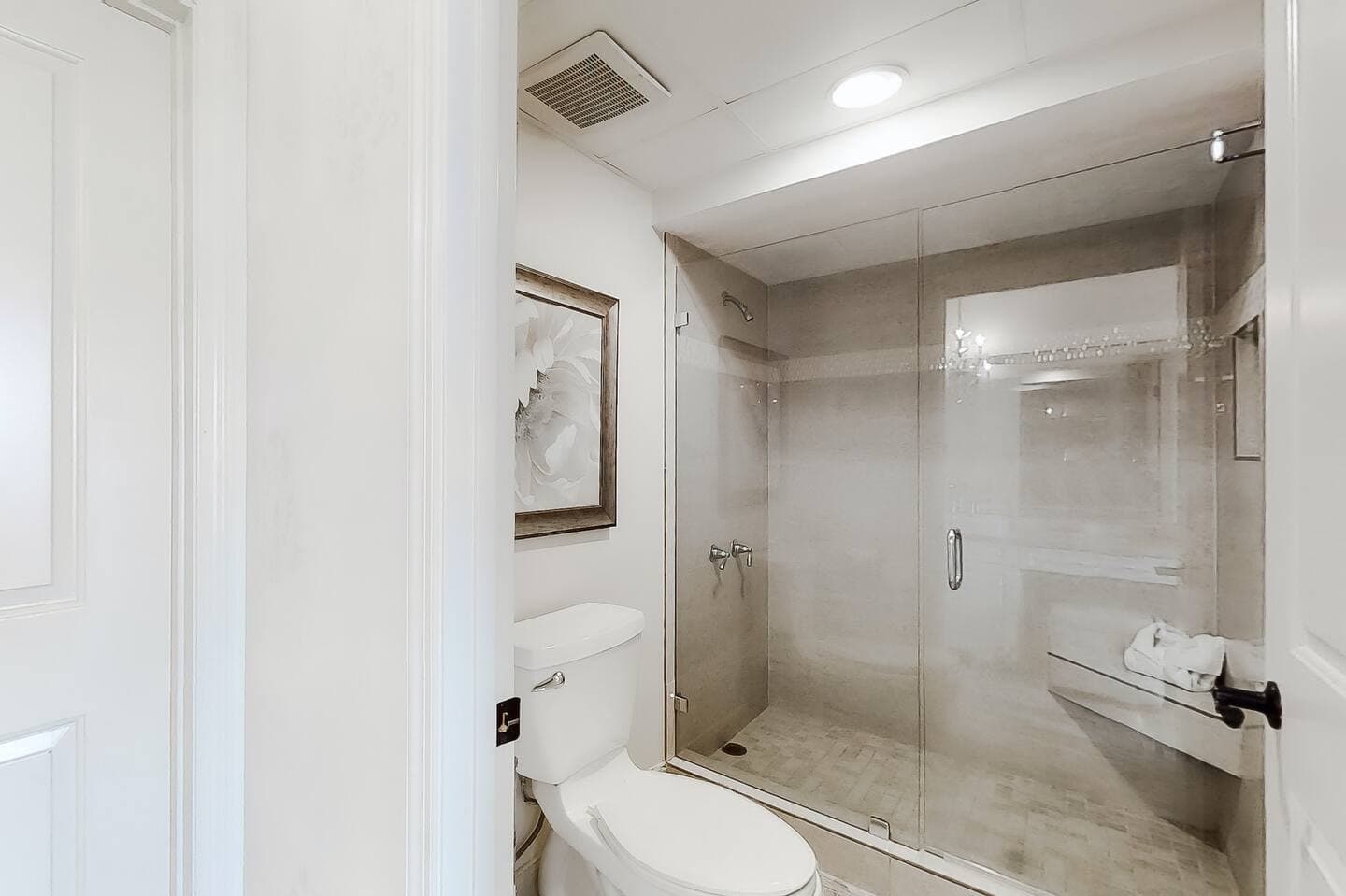 High Pointe 2323 Home - Image 12