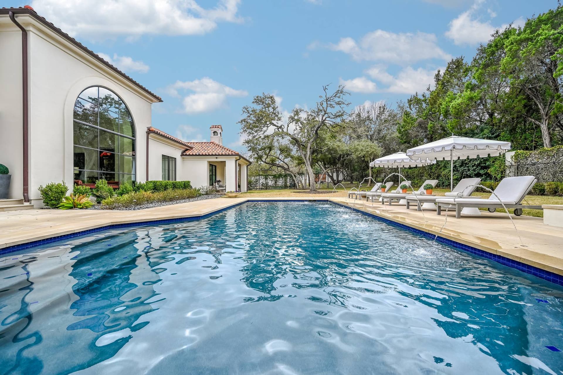 Austin Splendor - Image 2