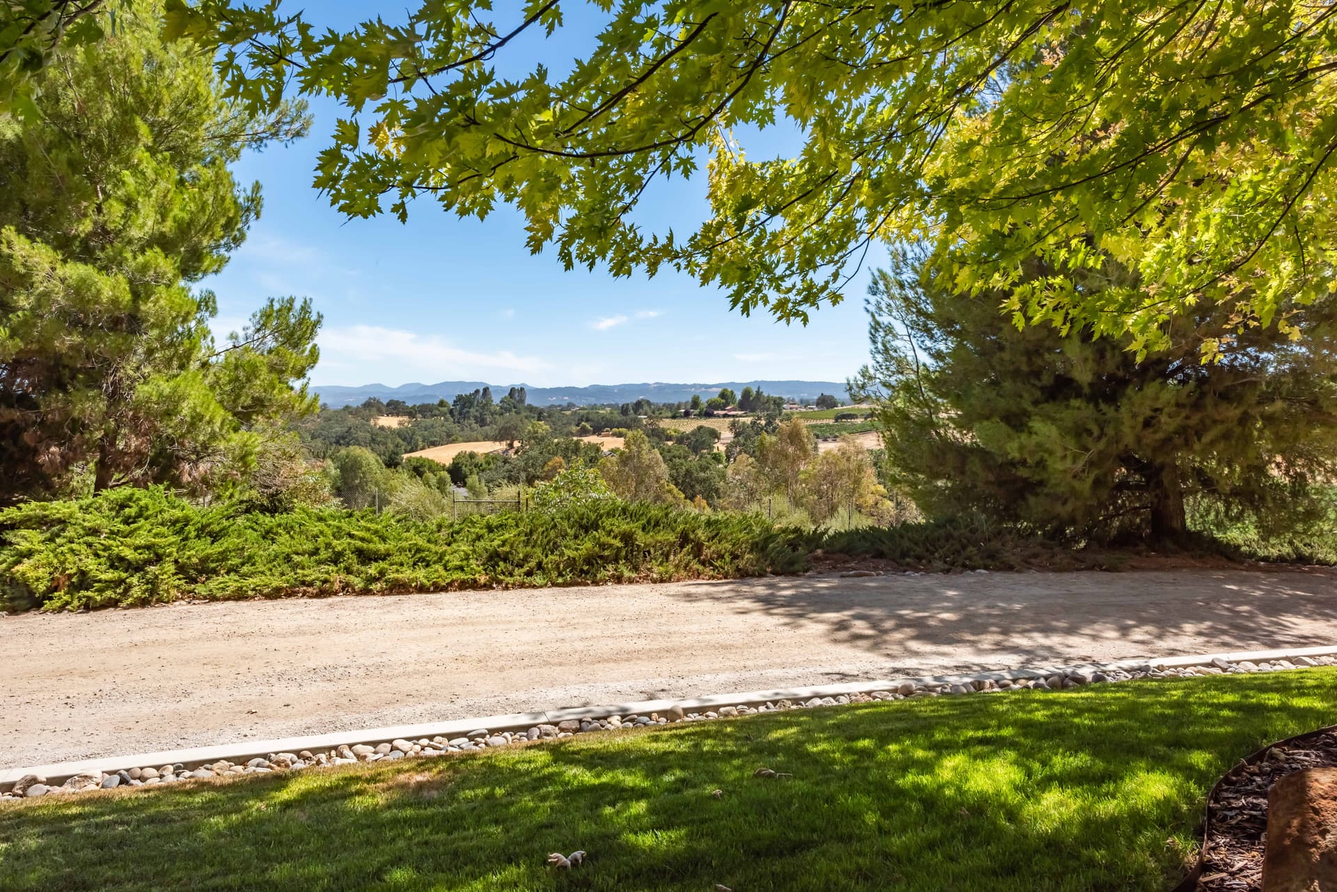 Arbor House - Image 51