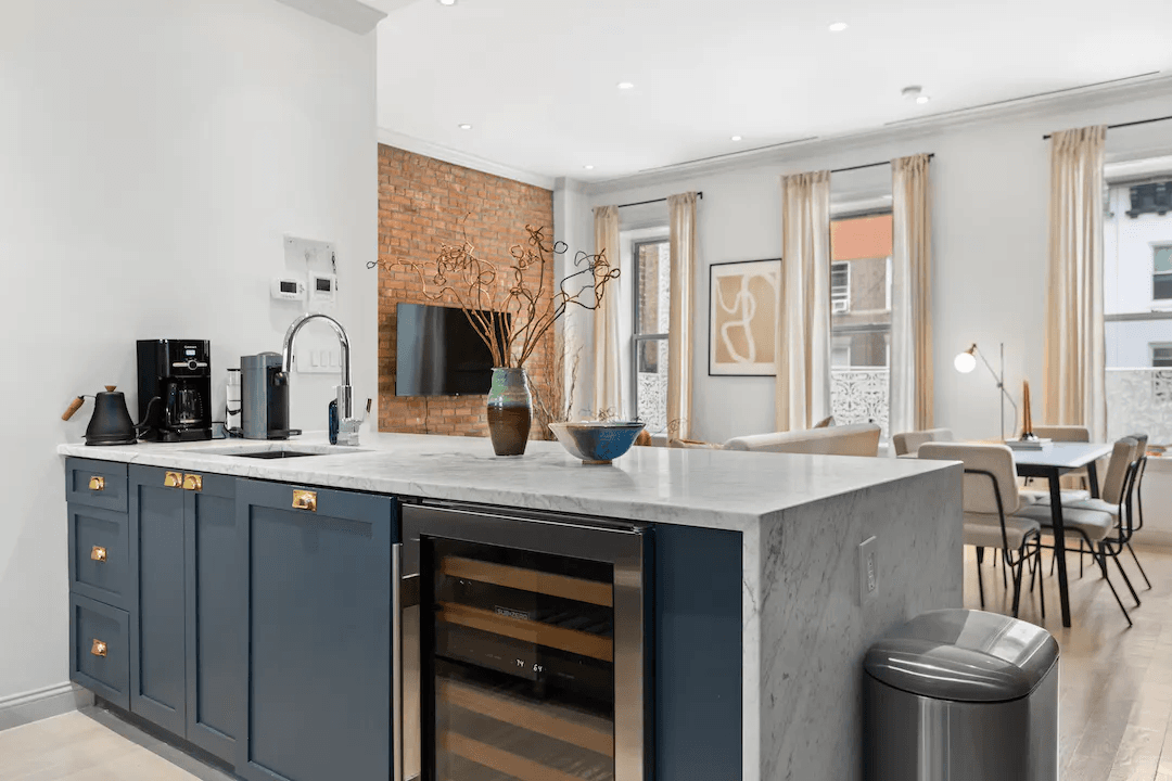 Linden Place II - Image 15