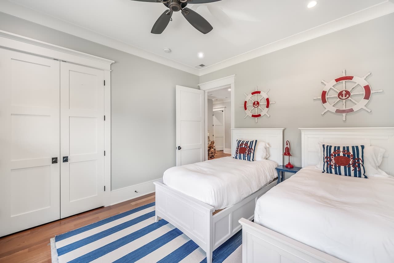 Shore Thing - Image 48