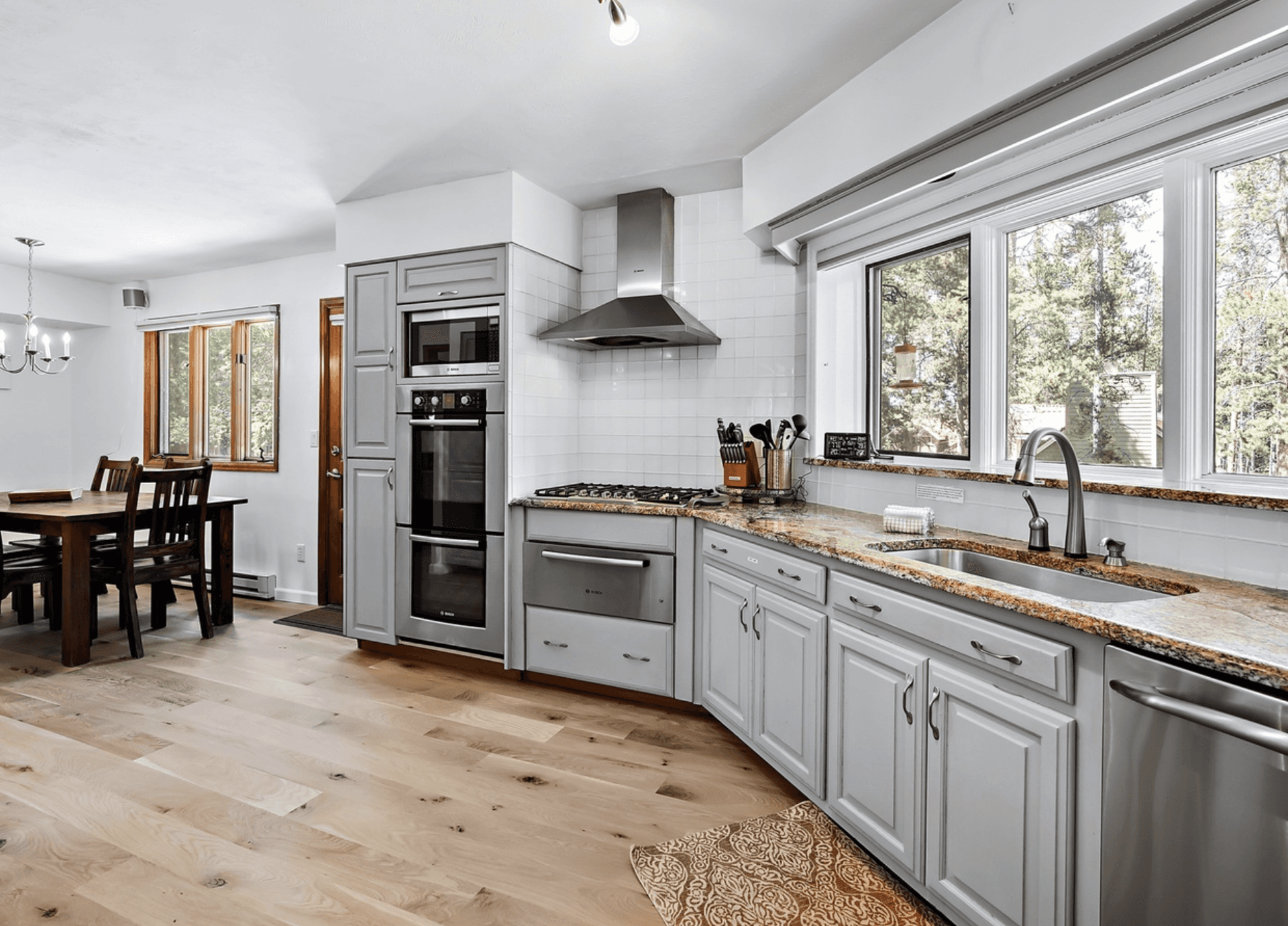 Sapphire Chalet - Image 9