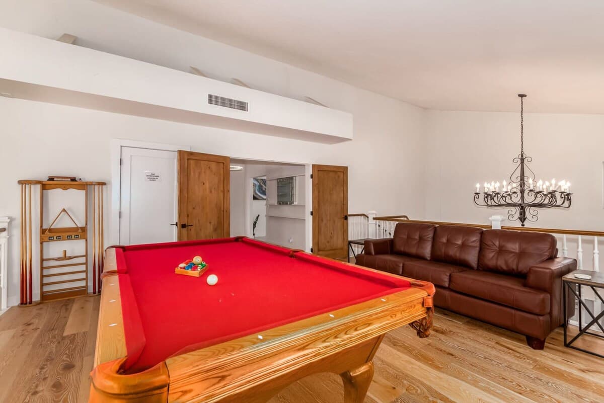 Hummingbird Estate - Image 12