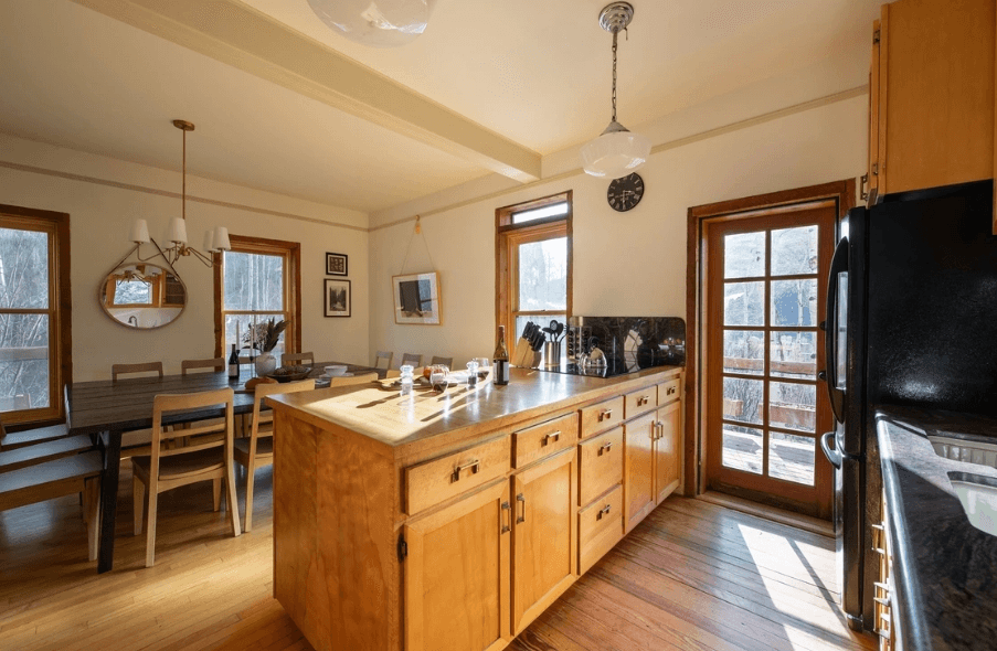 Condor Place - Image 5