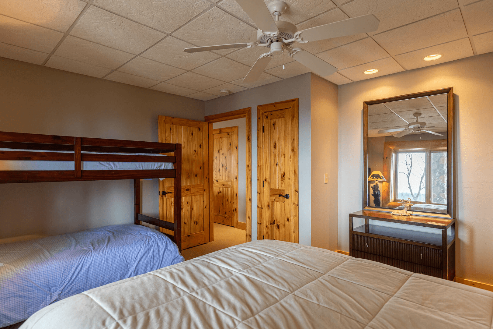 Good Day House - Image 37