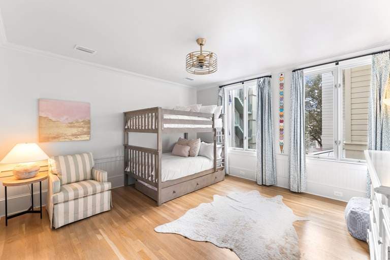 Penthouse on the Park - Image 30