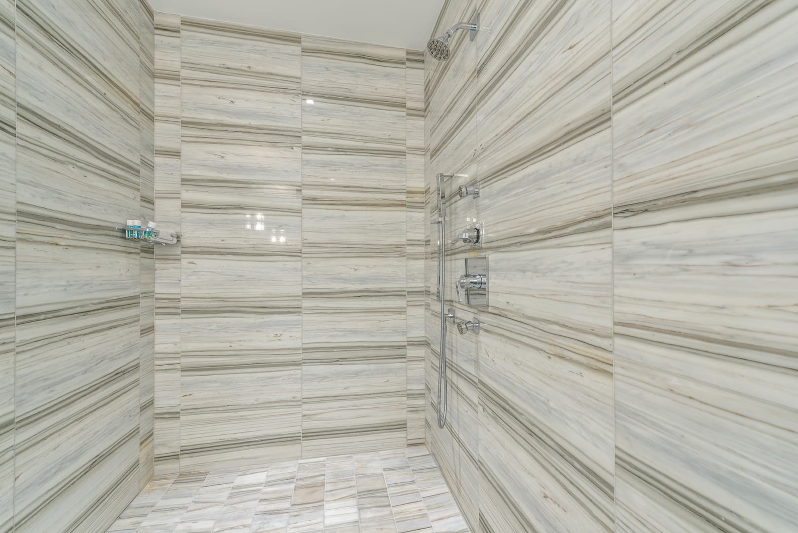 W South Beach Residence #828 - Image 9