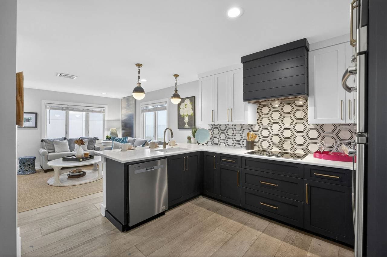 Port O'Call Condo #201G - Image 9