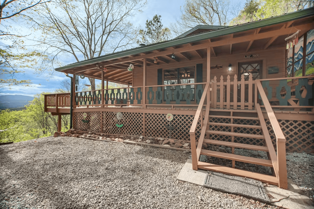 Black Bear Cabin - Image 30